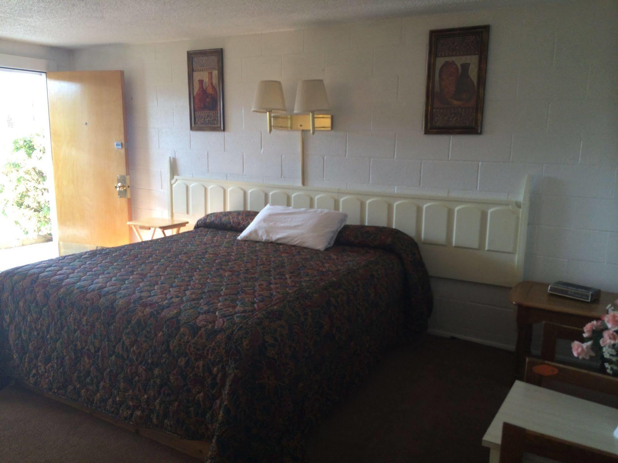 הות'ורן Holiday Lodge מראה חיצוני תמונה