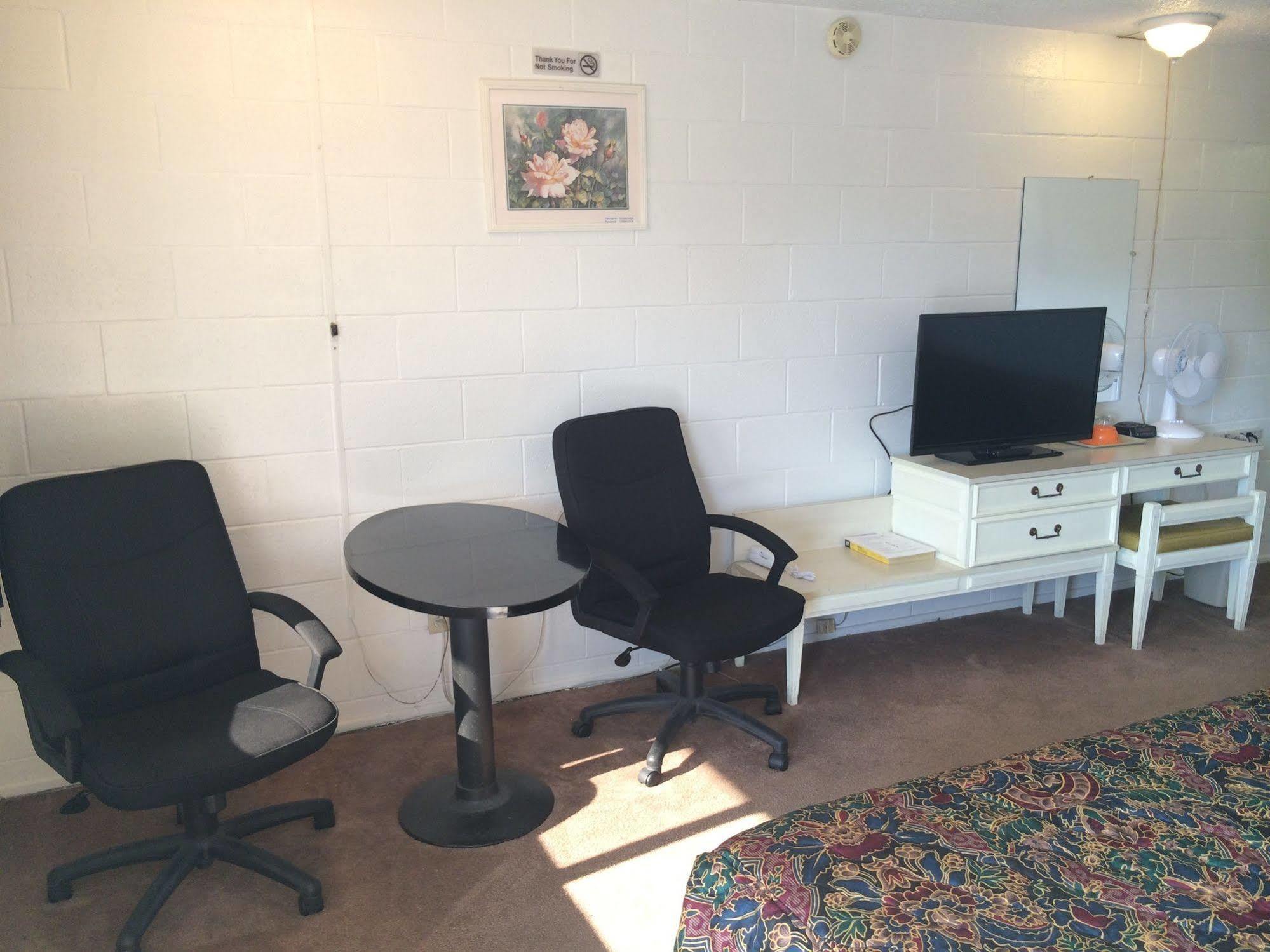 הות'ורן Holiday Lodge מראה חיצוני תמונה