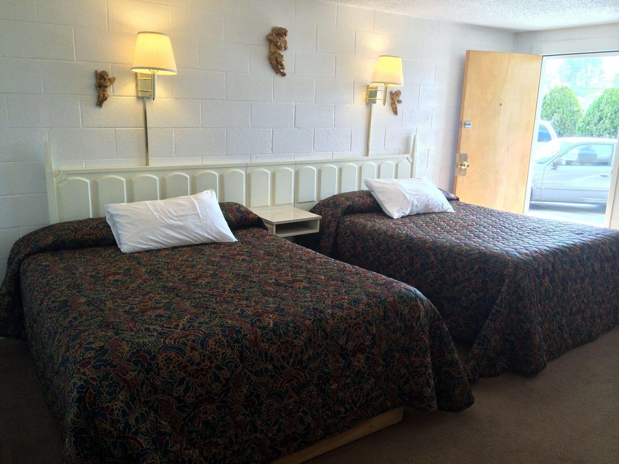 הות'ורן Holiday Lodge מראה חיצוני תמונה